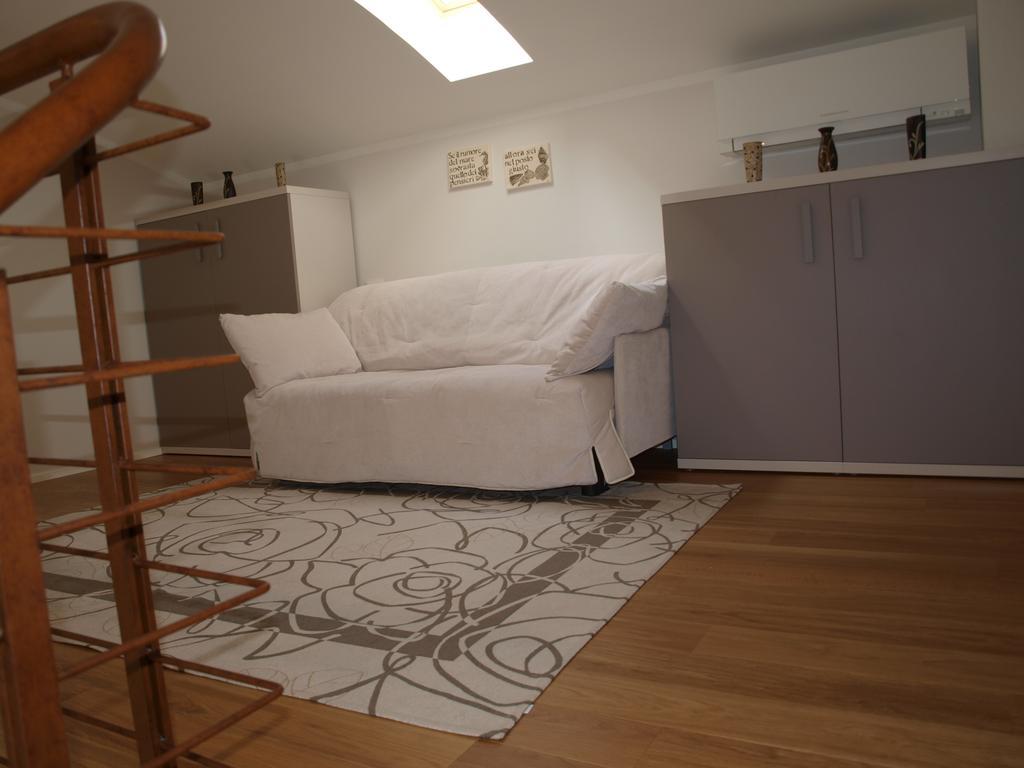 Il Pontile Holidays Apartment Marina di Pietrasanta Quarto foto